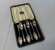 6 Silver grapefruit spoons in case, Birm 1936/7, approx weight 4.8oz