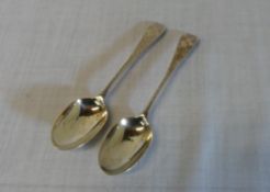 2 silver tea spoons, London 1892