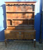 Reproduction oak Welsh dresser with plate rack