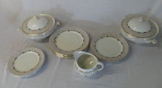 Solianware part dinner service