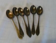 6 silver tea spoons, London 1905, approx weight 1.8oz