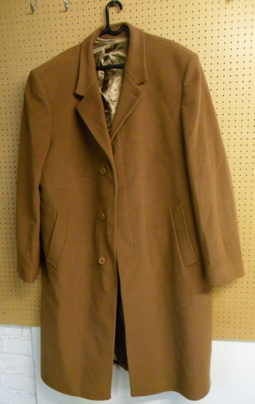 Lg mens woolen cashmere coat by 'Douglas, The Business' 48" chest