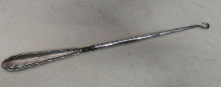 Lg silver handled button hook, Birm 1915