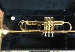 Yamaha YT4335 Trumpet in case