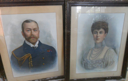 Portrait prints of George V & Queen Mary