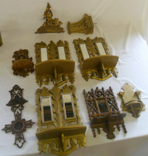 Various sm decorative shelves/wall brackets