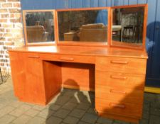 Retro dressing table & mirror