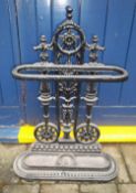 Cast iron umbrella stand