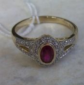 9ct gold ruby & diamond ring - size approx T