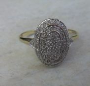 9ct gold & diamond ring - size approx U