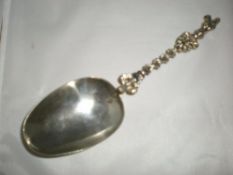 Poss. continental silver apostle spoon. Approx 18cm 1.1oz