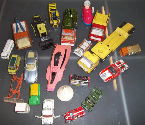 Dinky & Tonka toys, etc inc The Pink Panther car