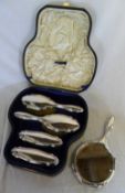 Silver ladies dressing table set & hand mirror, Birm 1911