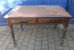 Lt Vict/Edw writing desk with faux leather top