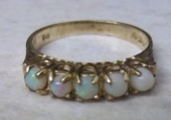 9ct gold opal ring, size approx O