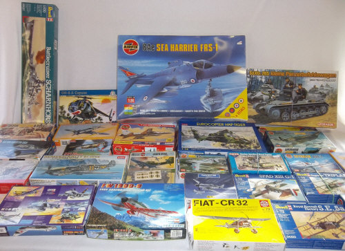 Airfix / Novo / Revell & Academy kits, approx 28 boxed kits inc cruisers, tanks, series 1, aircraft,