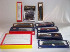 9 boxed Bachman / Hornby, etc trains & Hitec Ranger II 2ch AM radio control system