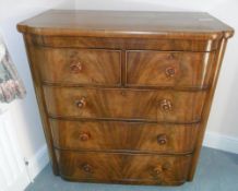 Vict bow fronted chest of drawers