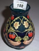 Moorcroft 'Strawberry Thief' pattern vase, dated '95 on base, ht approx 14 cm
