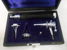 Gowllands ophthalmoscope set