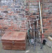 Tin trunk containing terracotta plant pots, garden tools, 3 tier planter & Christmas tree stand