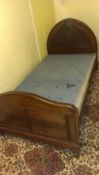 Ornate 3/4 size bed