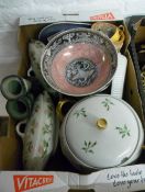 Box of ceramics inc New Hall Boumier Ware pedestal lustre bowl