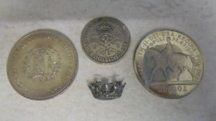 Golden Jubilee £5 collectors coin, Elizabeth & Philip silver wedding crown, two shilling coin and