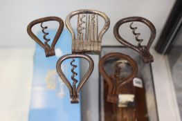 FIVE VARIOUS VINTAGE CORKSCREWS