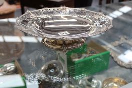 A HALLMARKED SILVER FOOTED BOWL WITH PIERCED RIM