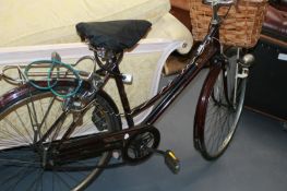 A RALEIGH CAMEO LADIES BICYCLE