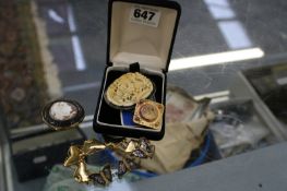 A VICTORIAN AESTHETIC YELLOW METAL LOCKET, A 15CT GOLD BACKED CAMEO AND A VICTORIAN CARVED IVORY