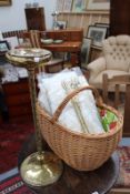 A QTY OF TABLE LINENS AND A BRASS ASHTRAY