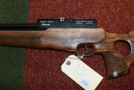 A WEBLEY VENOM SIDEWINDER .22 AIR RIFLE WITH TEN SHOT MAGAZINE.********WITHDRAWN BY