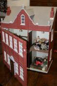 A BESPOKE GEORGIAN TOWN HOUSE DOLLS HOUSE WITH FURNISHINGS,ETC