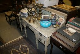 A VICTORIAN MARBLE TOPPED WASHSTAND WITH TILE INSET BACK