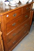 A VICTORIAN MAHOGANY CHEST OF DRAWERS