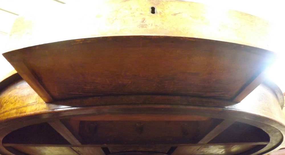 A 19th Century Pollard Oak drum Table, cross banded top and frieze fitted all round with alternate - Image 6 of 8