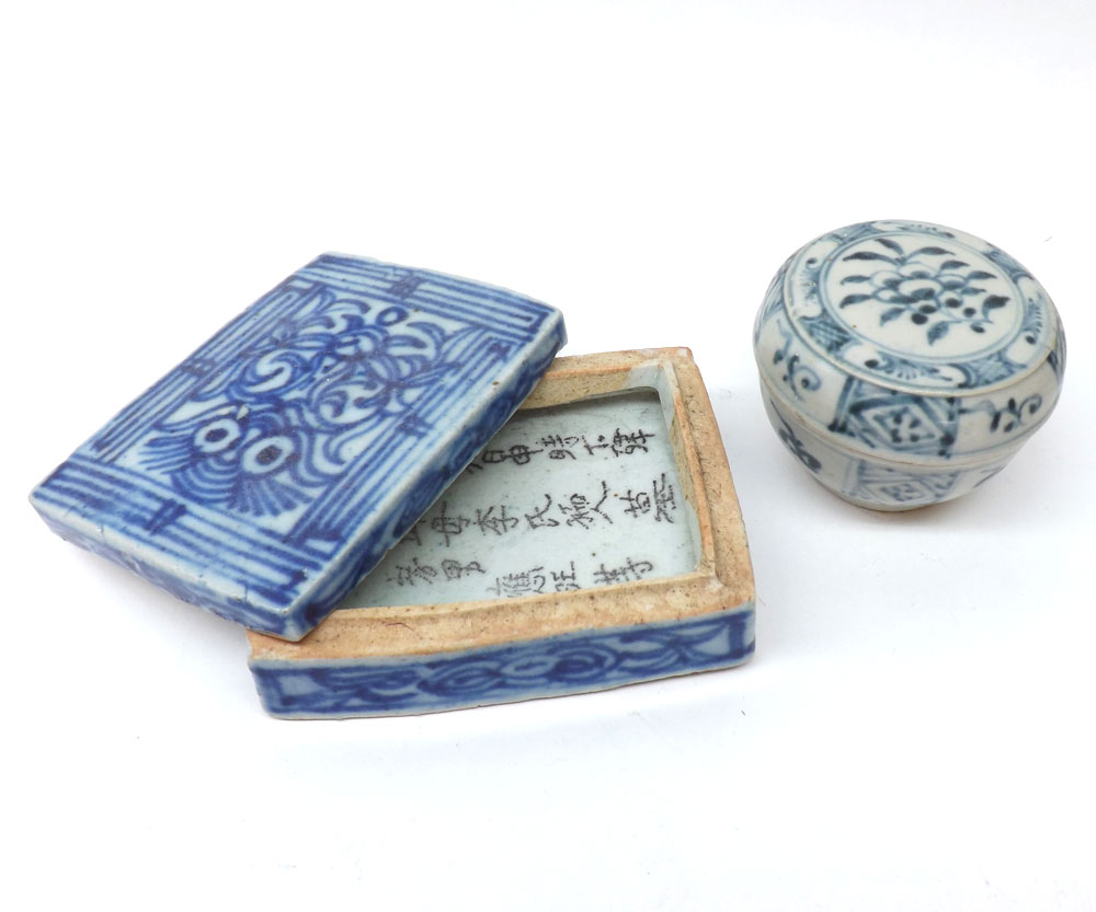 A small Chinese lidded Pot of tapering circular form with pull-off cover, decorated in under glazed