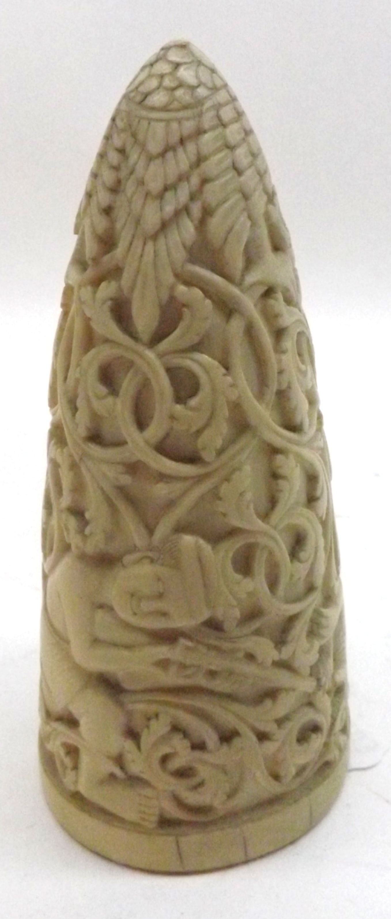 An Oriental carved Ivory Prism, ornately carved with hunters and their quarry and scrolls, etc, - Image 5 of 7