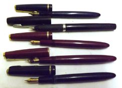 A Mixed Lot of five Vintage Parker and other Fountain Pens