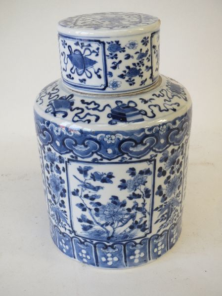 C19th Chinese blue and white lidded tea jar, decorated with floral panels 26H
