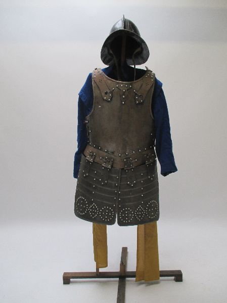 Reproduction armour with wooden stand, helmet & doublet