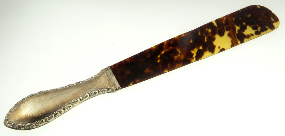 19th Century English Sterling Silver and Tortoiseshell Page Turner. Hallmarked, Maker and Date