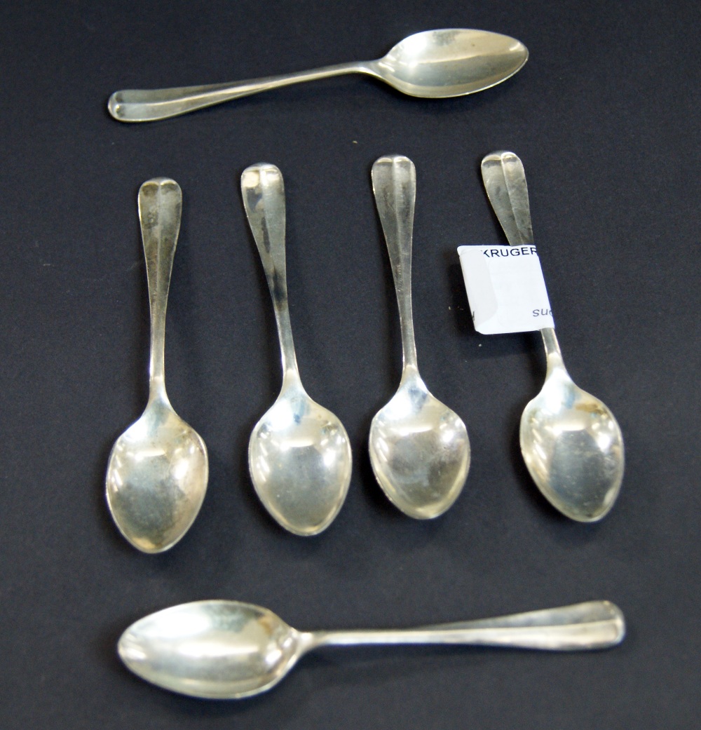 Set of six hallmarked silver teaspoons