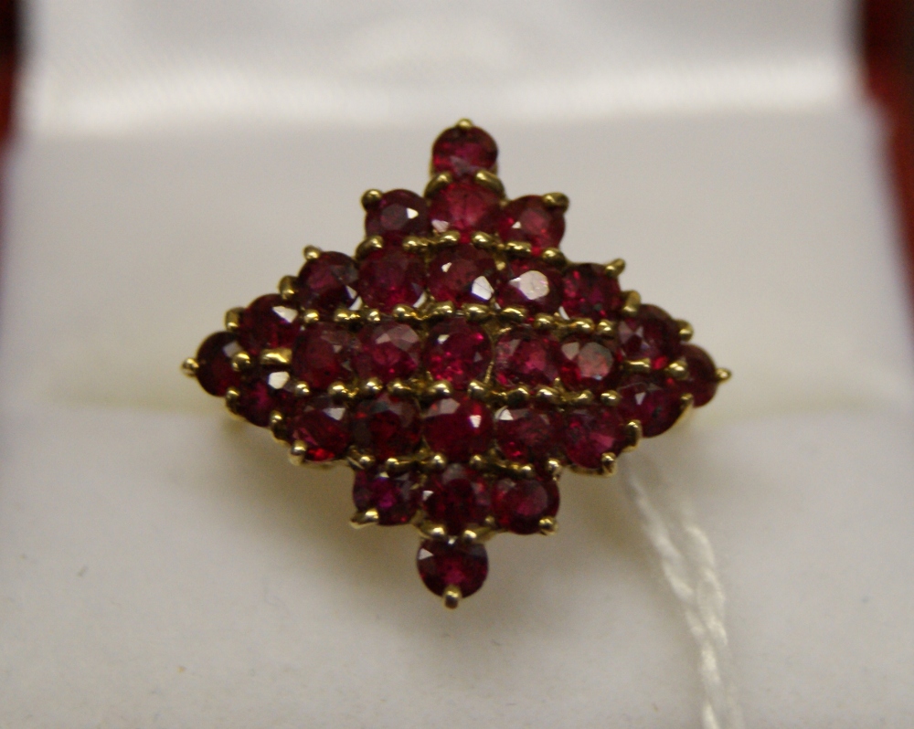 9ct gold and ruby cluster ring