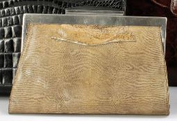 Kleine Abendhandtasche - Art Déco - Helles Schlangenleder. 15 x 22 x 2 cm. Innenfutter aus