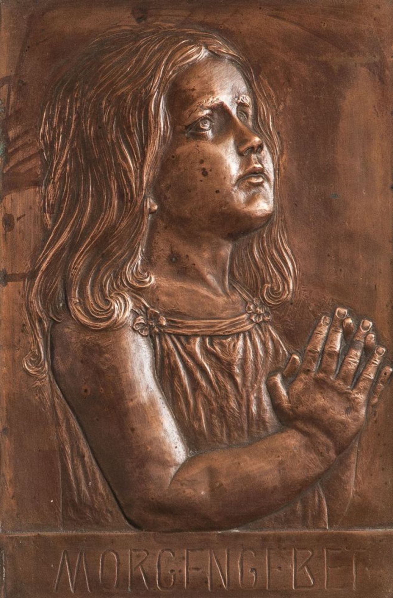 Kupferplatte, relief. Darst. eines betenden Mädchens im Profil, u. bez. "Morgengebet", schw.
