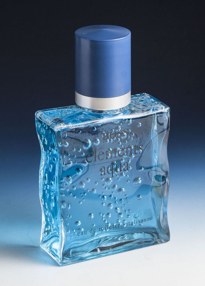 Großfactice "Boss Elements Aqua", Eau de toilette. H. ca. 30 cm.