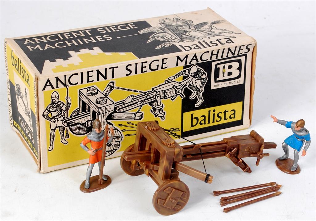 Britains, Ancient Siege Machines series No.4676, Balista and figure set comprising of plastic